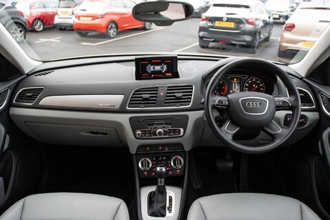 Audi Q3 TDI QUATTRO SE 13