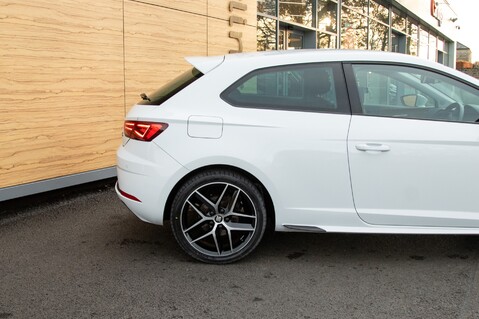 SEAT Leon ECOTSI FR TITANIUM TECHNOLOGY 11