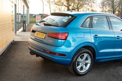 Audi Q3 TFSI QUATTRO SE 10