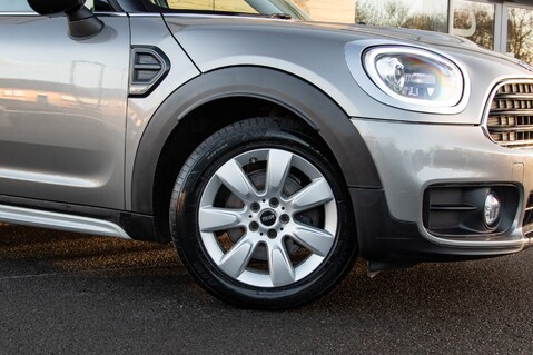 Mini Countryman COOPER D 3