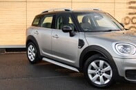 Mini Countryman COOPER D 10