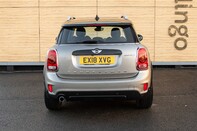 Mini Countryman COOPER D 9