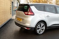 Renault Grand Scenic SIGNATURE DCI EDC 10