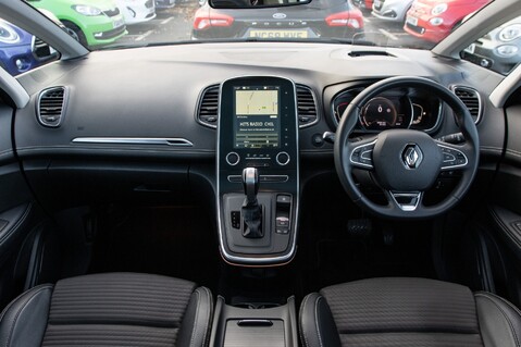 Renault Grand Scenic SIGNATURE DCI EDC 14