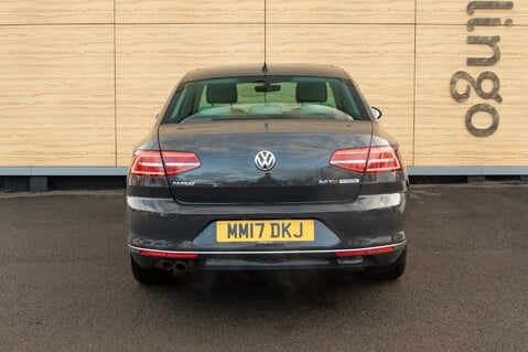 Volkswagen Passat GT TDI BLUEMOTION TECHNOLOGY 9