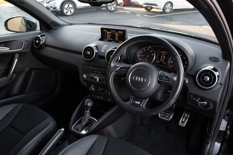 Audi A1 TFSI S LINE 5