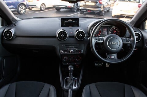 Audi A1 TFSI S LINE 31