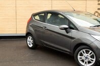 Ford Fiesta ZETEC 9