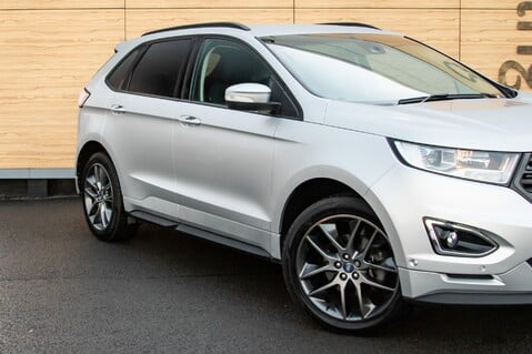 Ford Edge SPORT TDCI 9