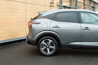 Nissan Qashqai DIG-T N-CONNECTA MHEV 11