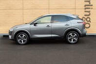 Nissan Qashqai DIG-T N-CONNECTA MHEV 16