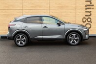 Nissan Qashqai DIG-T N-CONNECTA MHEV 15