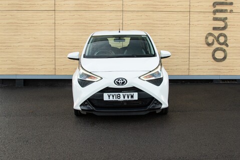 Toyota Aygo VVT-I X-PLAY X-SHIFT 7