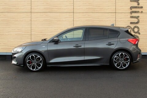 Ford Focus ST-LINE X EDITION MHEV 16