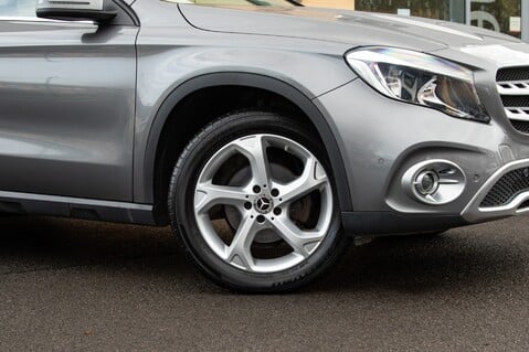 Mercedes-Benz GLA Class GLA 200 D 4MATIC SPORT EXECUTIVE 2