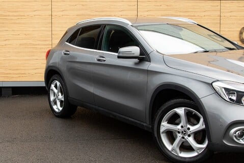 Mercedes-Benz GLA Class GLA 200 D 4MATIC SPORT EXECUTIVE 9