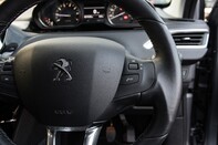 Peugeot 208 S/S TECH EDITION 22