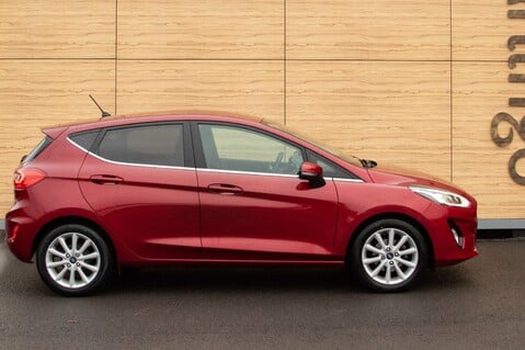 Ford Fiesta TITANIUM 15