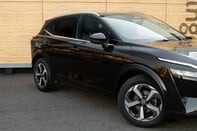 Nissan Qashqai DIG-T N-CONNECTA MHEV 9