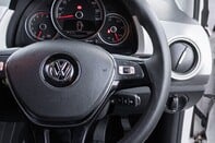 Volkswagen Up HIGH UP TSI 22