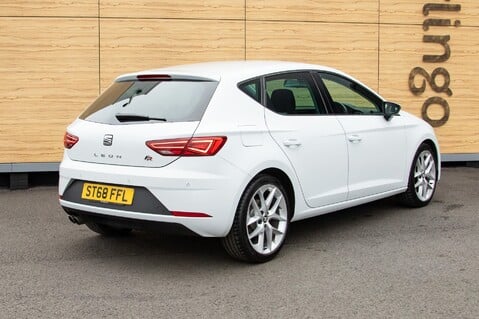 SEAT Leon TSI FR TECHNOLOGY 4