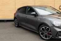 Ford Focus ST-LINE X 9