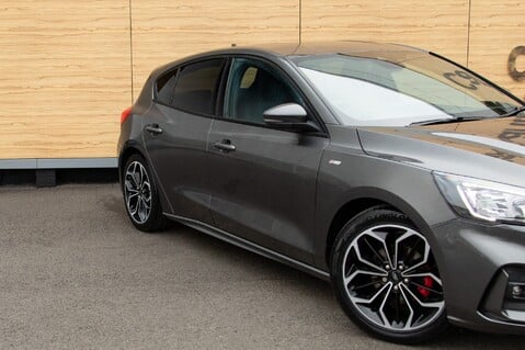 Ford Focus ST-LINE X 9