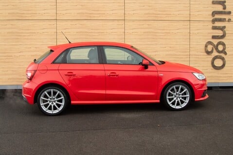 Audi A1 SPORTBACK TFSI S LINE 15