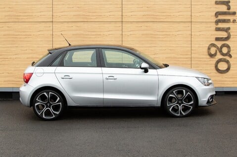 Audi A1 SPORTBACK TFSI CONTRAST EDITION PLUS 15