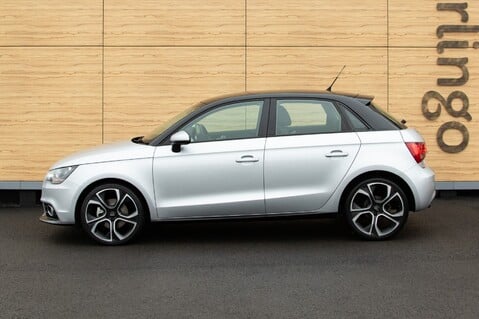 Audi A1 SPORTBACK TFSI CONTRAST EDITION PLUS 16