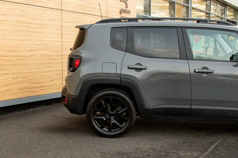 Jeep Renegade NIGHT EAGLE 11