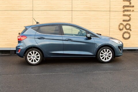 Ford Fiesta TITANIUM 15