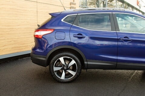 Nissan Qashqai DCI N-TEC PLUS 11