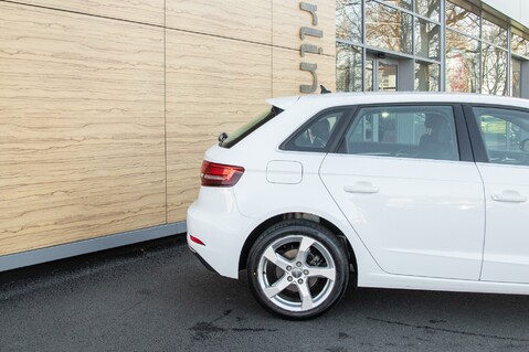 Audi A3 SPORTBACK TFSI SPORT 11