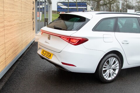 SEAT Leon TSI EVO SE DYNAMIC 10