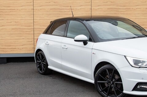 Audi A1 SPORTBACK TFSI S LINE 10