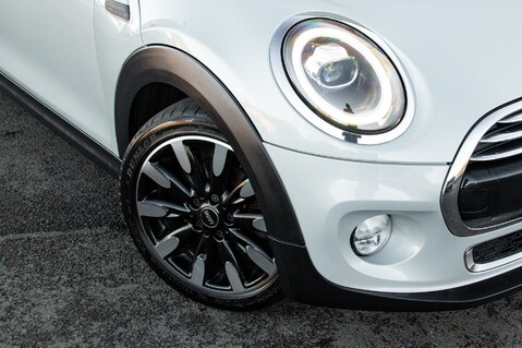 Mini Hatch COOPER EXCLUSIVE 4