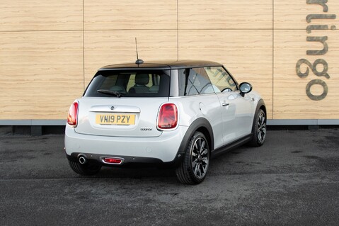 Mini Hatch COOPER EXCLUSIVE 6