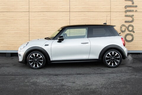 Mini Hatch COOPER EXCLUSIVE 17