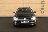 Volkswagen Golf SE NAVIGATION TSI BLUEMOTION TECHNOLOGY DSG 8