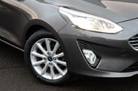 Ford Fiesta TITANIUM 3