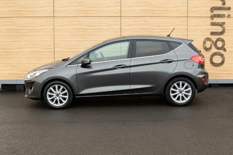 Ford Fiesta TITANIUM 16