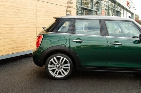 Mini Hatch COOPER D SEVEN 11