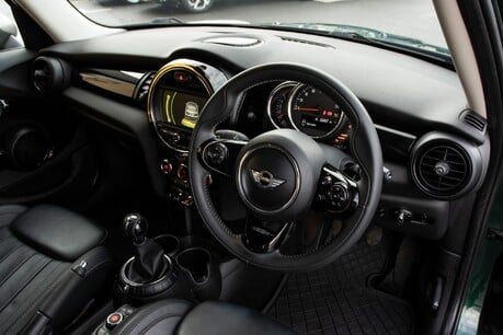 Mini Hatch COOPER D SEVEN