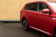 Mitsubishi Outlander PHEV GX 5HS 10