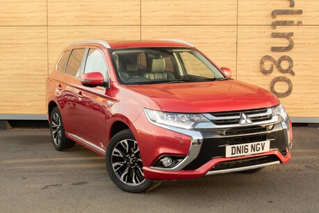 Mitsubishi Outlander PHEV GX 5HS