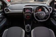 Toyota Aygo VVT-I X-PLORE 13