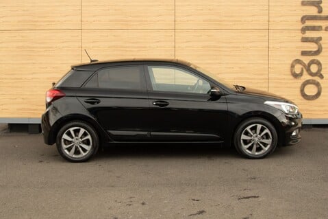 Hyundai i20 MPI PREMIUM SE NAV 15