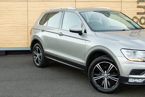 Volkswagen Tiguan SE TDI BMT 4MOTION DSG 9