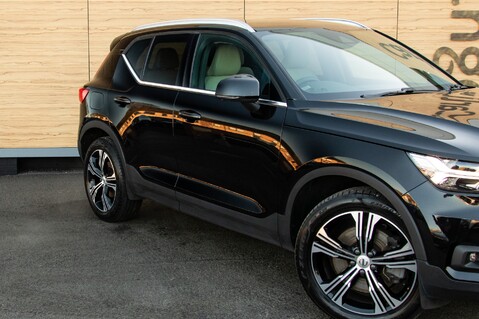 Volvo XC40 RECHARGE T5 INSCRIPTION PRO 9